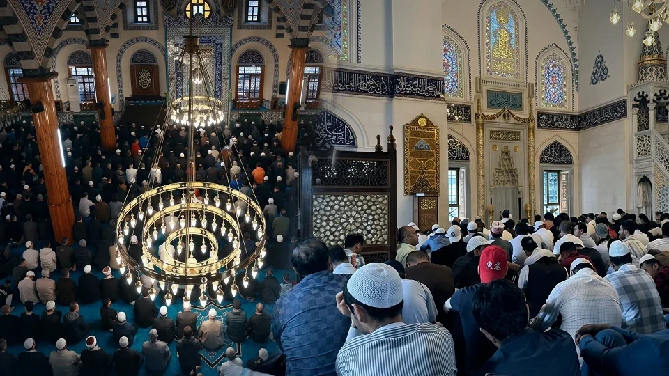 31 TEMMUZ CUMA NAMAZI SAATLERİ | İstanbul, Ankara, İzmir Cuma namazı saat kaçta kılınacak? Diyanet il il namaz vakitleri