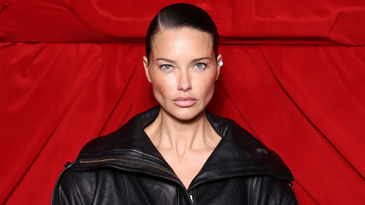 Adriana Lima’nın Son Görüntüleri Hayranlarını Endişelendirdi