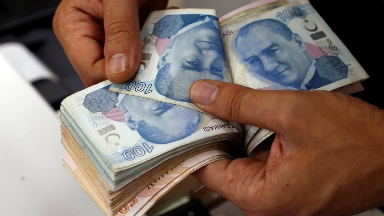 Akbank Emekli Promosyon: En Yüksek Emekli Maaş Promosyonunu Hangi Banka Veriyor? 2026 Ağustos Akbank Emekli Promosyon Miktarı