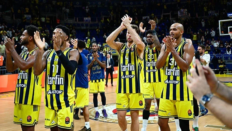 Anadolu Efes Real Madrid karşısında Avrupa sahnesinde kritik sınav