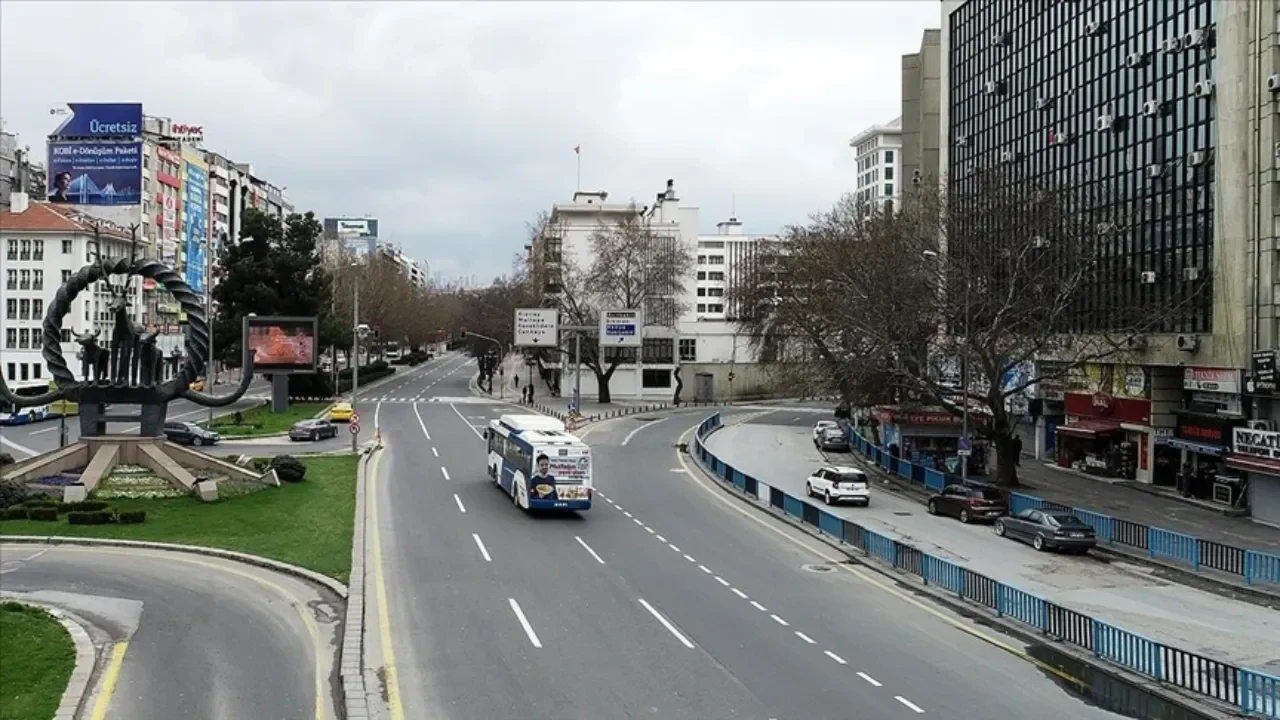 Ankara trafiğe kapalı yollar ne zaman açılacak? 8 Temmuz 2026 Ankara'da hangi yollar kapalı, alternatif güzergahlar neresi?