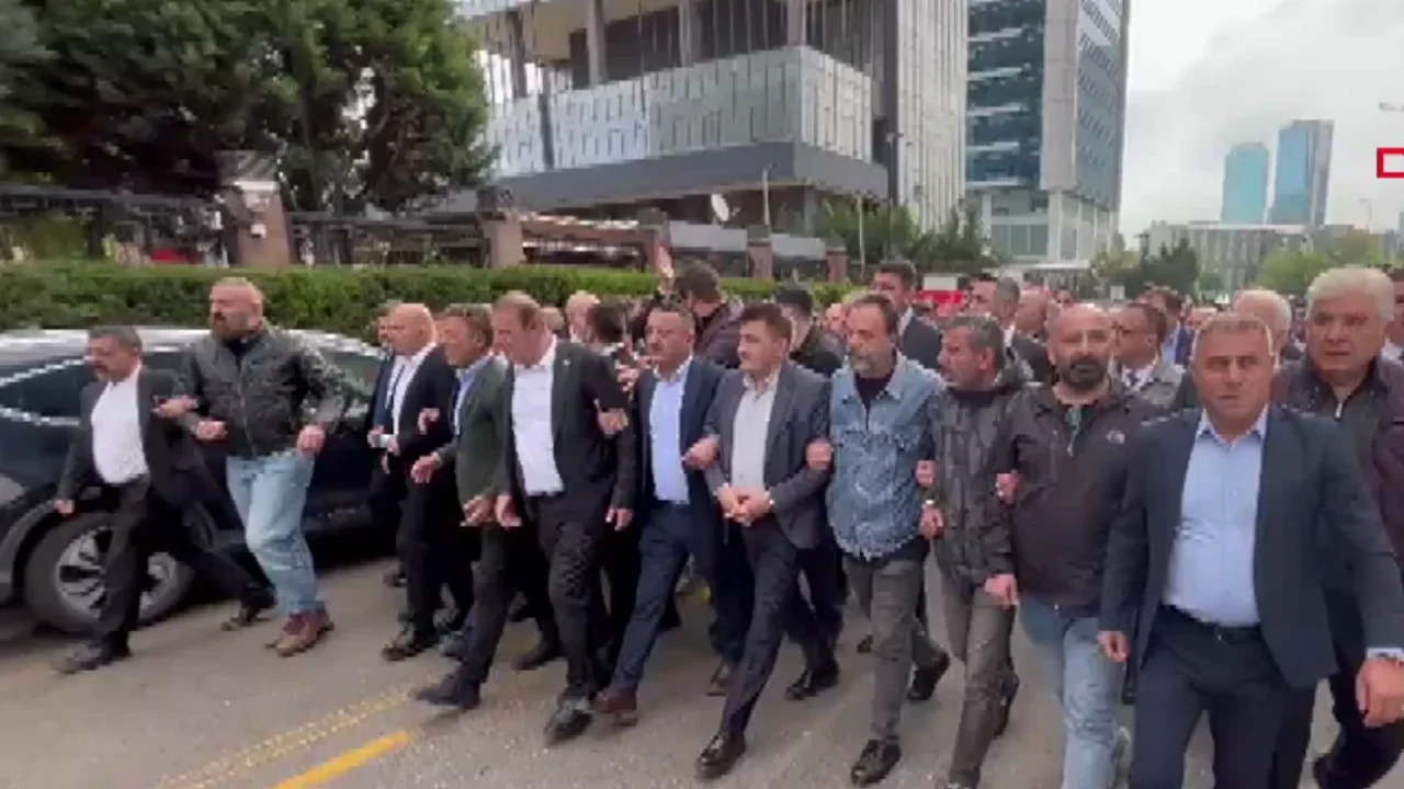 Başsavcılıktan CHP Genel Merkezi önündeki olaylar için soruşturma