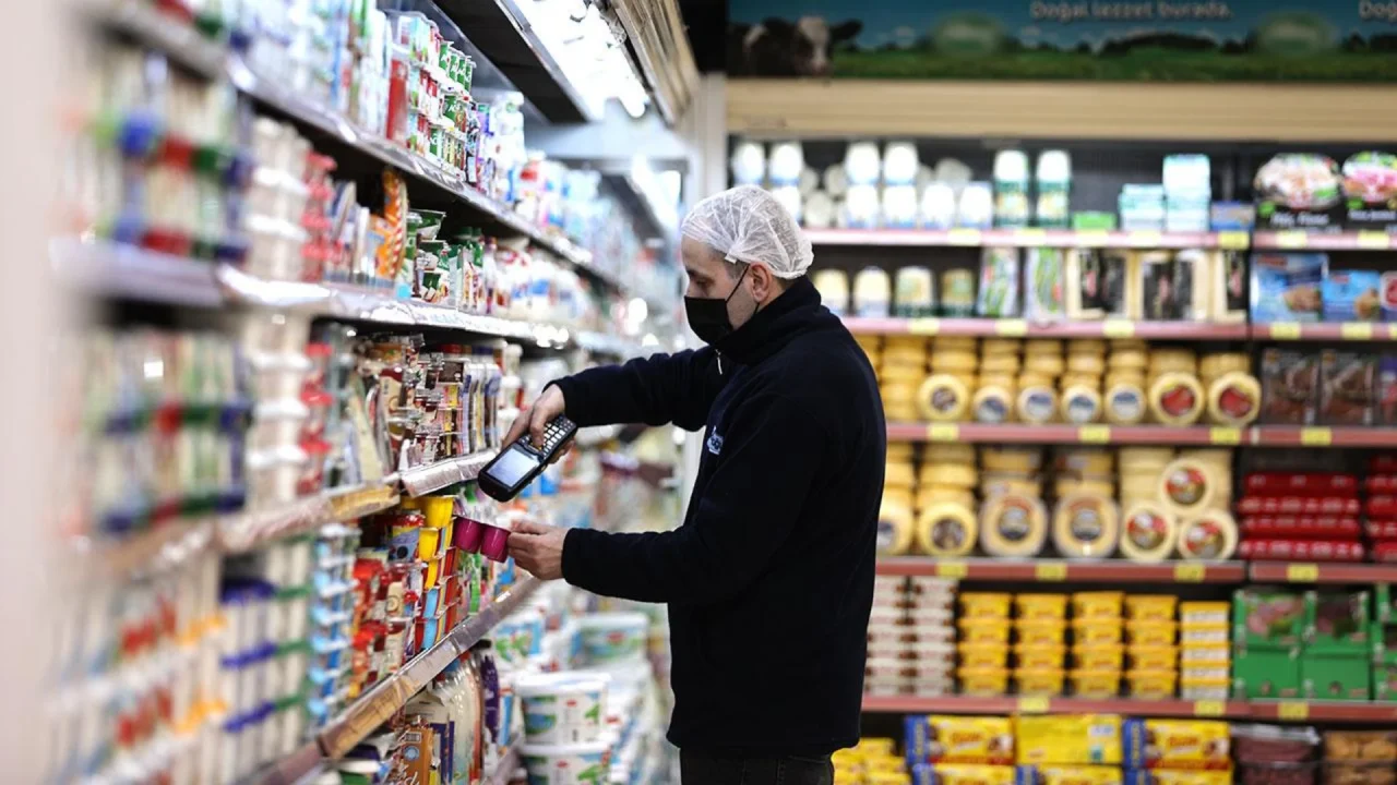 Bayram alışverişini son güne bırakanlar dikkat: BİM, A101, ŞOK ve Migros çalışma saatleri netleşti