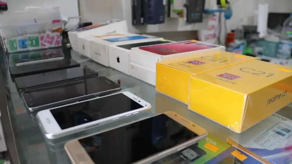 BDDK’nın yeni kararı cep telefonu alımlarında kredi dengesini değiştirdi