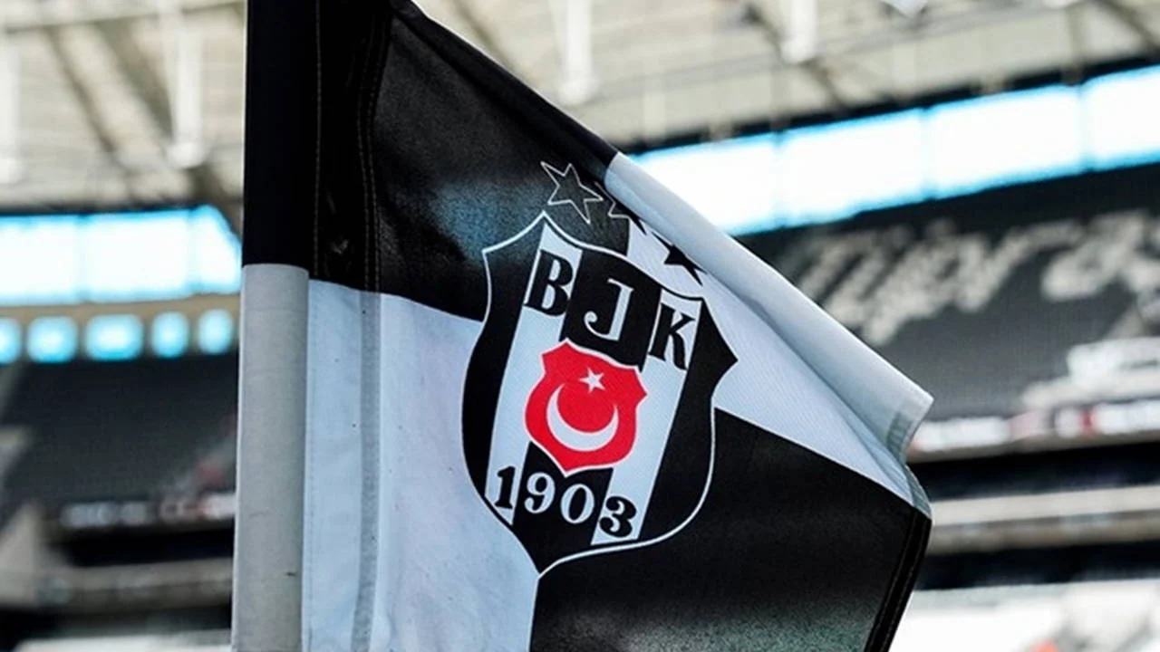 Beşiktaş Marsilya karşısında forma tercihini değiştirdi