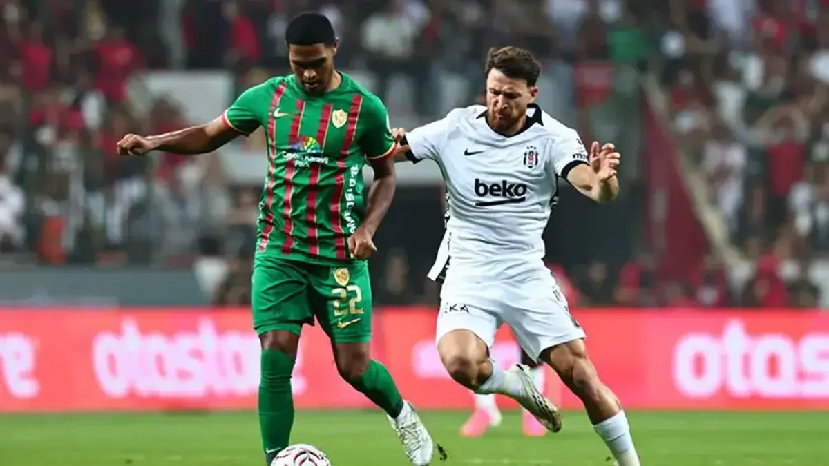 Beşiktaş’ta Vincenzo Italiano dönemi iki oyuncu için daralıyor