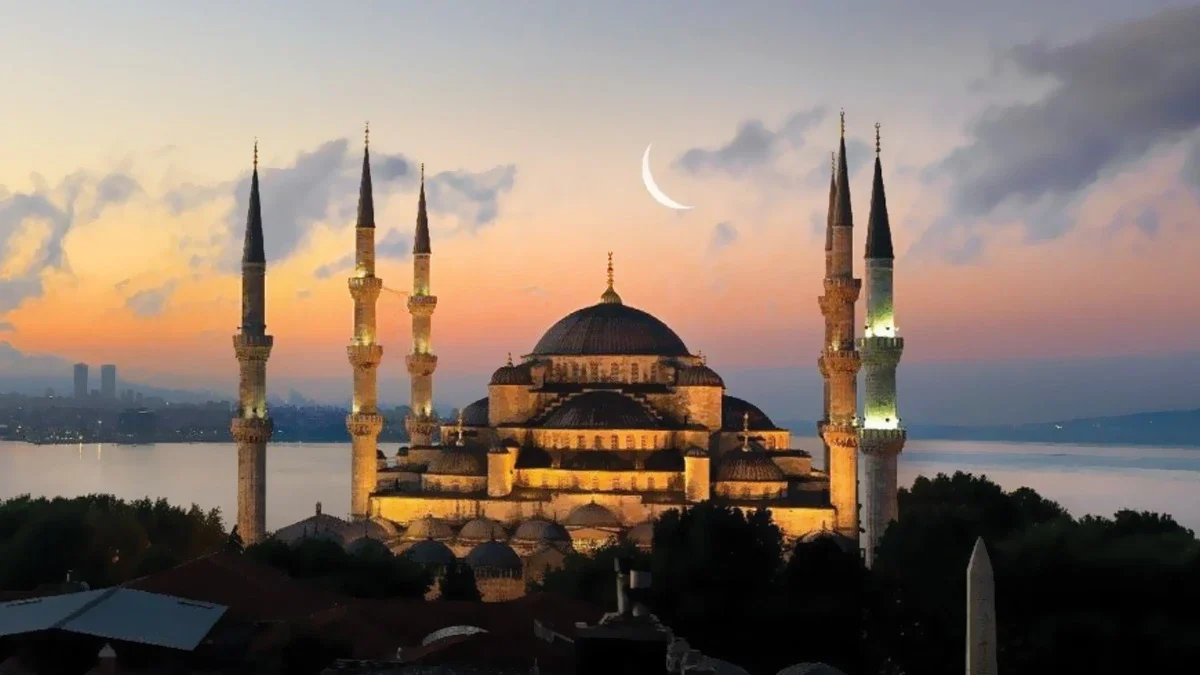 Bugün akşam ezanı saat kaçta okunuyor? 26 Mayıs 2026 akşam namazı vakitleri (İftar saati)