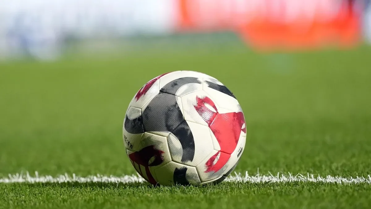 Galatasaray Beşiktaş Rekabetinde Okan Buruk’un Şampiyonluk Vurgusu