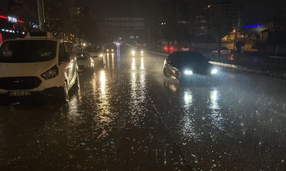Gaziantep’te Okullar Tatil mi Gözler Valilik Açıklamasında