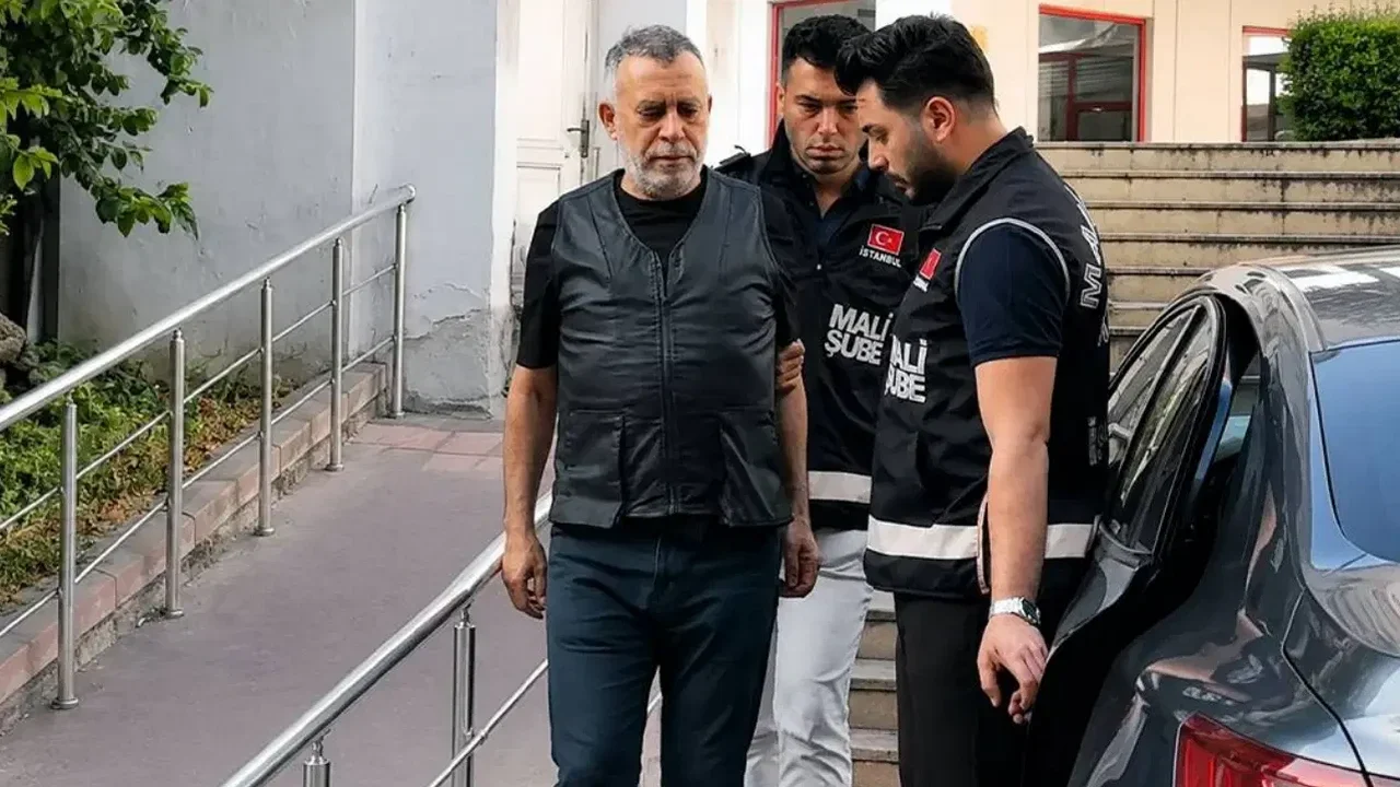Haluk Levent'in çocukluk itirafı ortaya çıktı: Annesinden para çalıyormuş