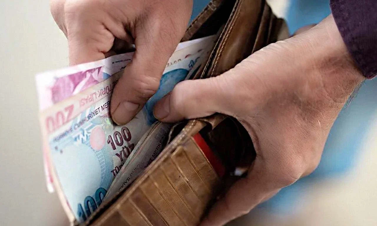 İBB bursunda gözler 2026-2027 başvuru takvimine çevrildi