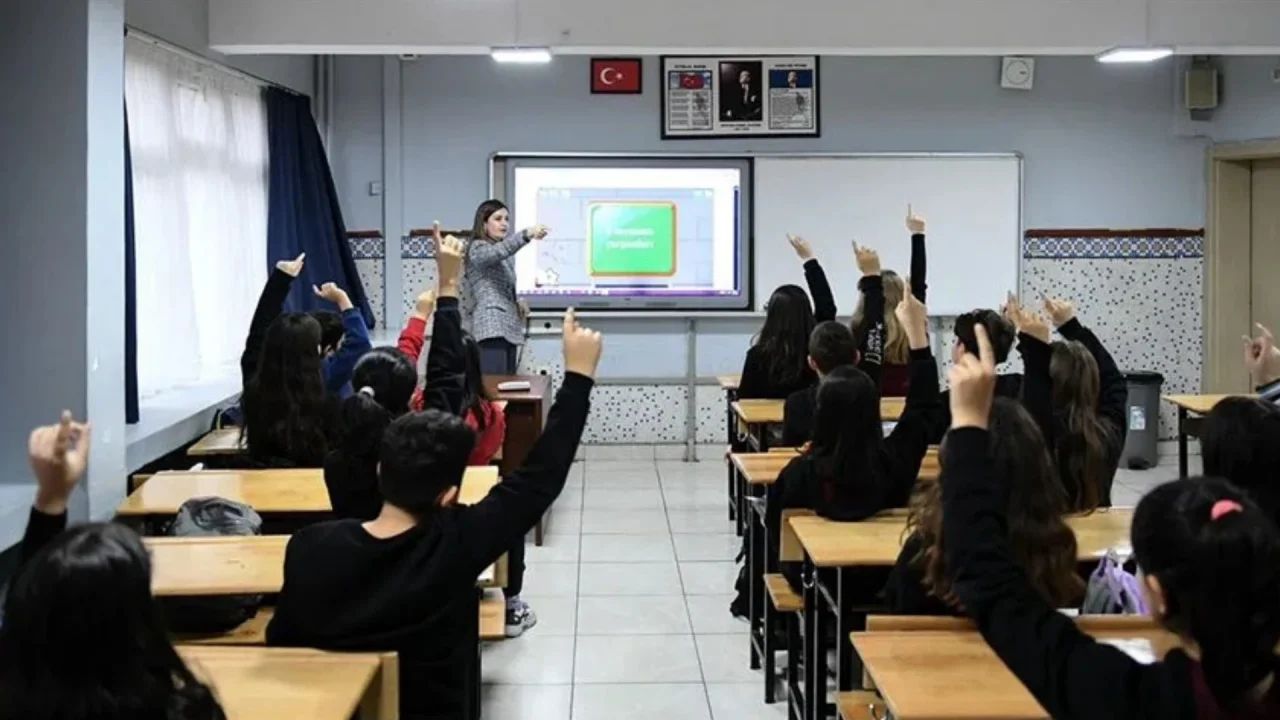 İlkokul 1. sınıf ve ortaokul 5. sınıf şube ve öğretmenleri: 1. sınıf öğretmenleri belli oldu mu, ne zaman olacak?