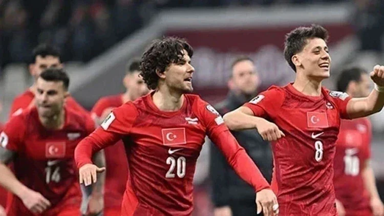 İtalya Maçı Öncesi Bilet Yarışı Başladı
