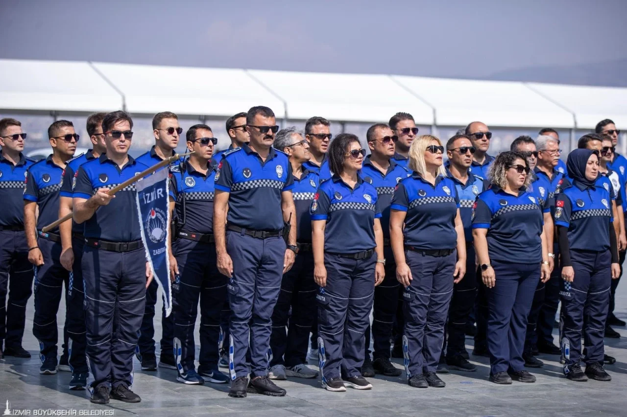 İzmir Büyükşehir Belediyesi 90 Zabıta Memuru Alacak