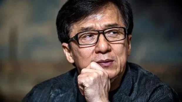 Jackie Chan hakkında yayılan ölüm iddiaları gerçeği yansıtmıyor