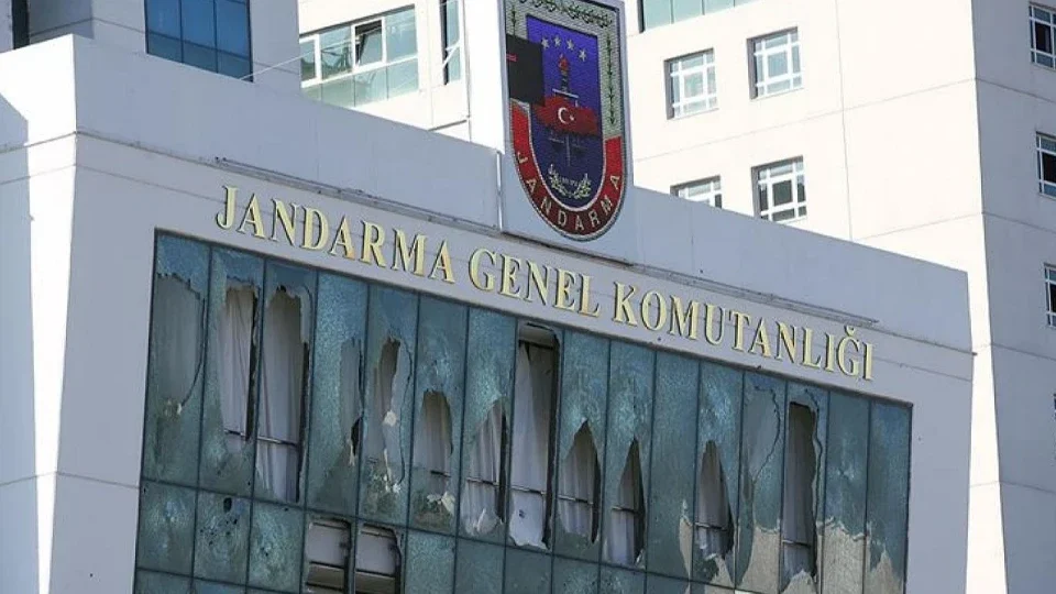 Jandarma 135 subay alımı için başvuru süreci ve branş kontenjanları belli oldu