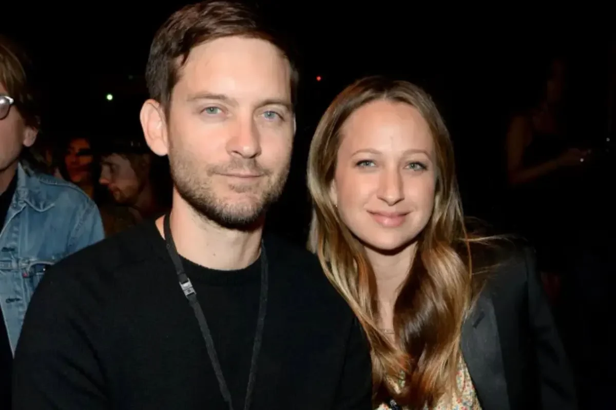 Jennifer Meyer ile Tobey Maguire yıllar sonra aynı törende buluştu