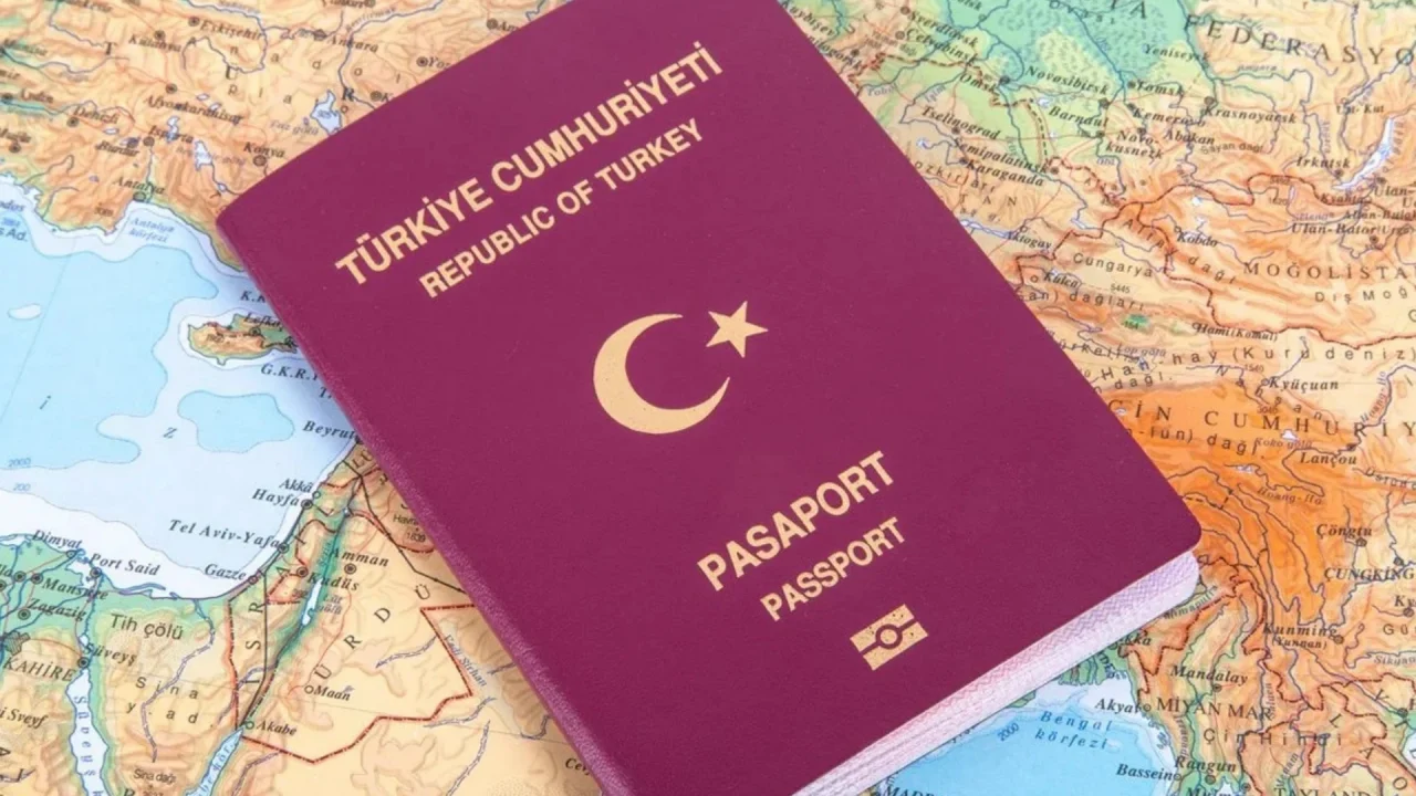 Karadağ vize istiyor mu? Karadağ pasaportsuz gidilir mi? 2026 güncel Karadağ vize şartları