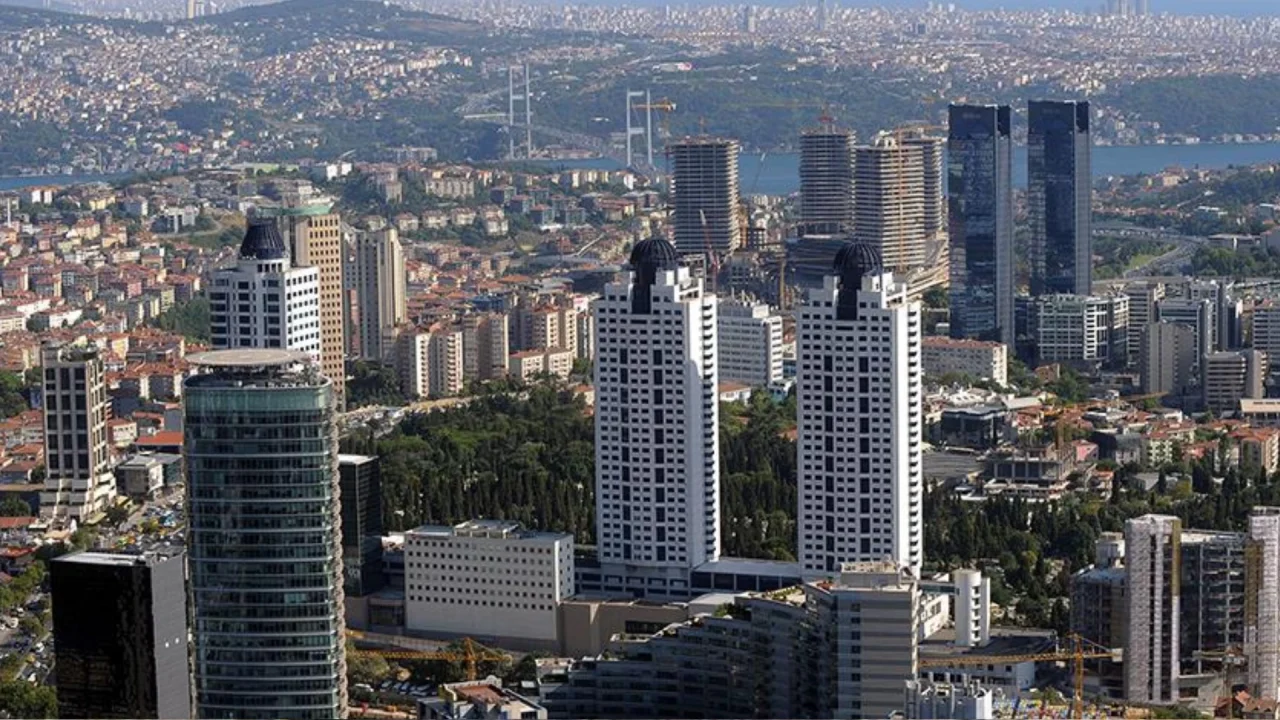 Komşudan izin almayan yandı! Tek bir şikayet yeterli: Yıllardır kullanılan balkonlar için kritik karar
