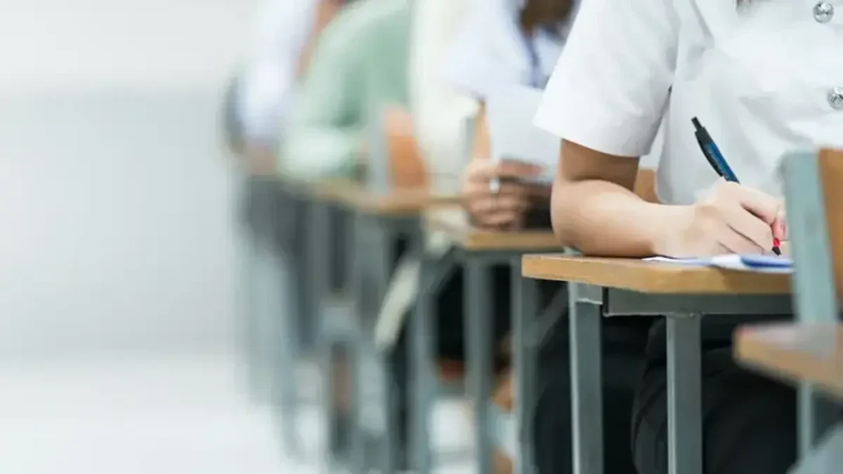 Lise kayıtları ne zaman başlıyor, nasıl yapılır? MEB Anadolu, Fen, Meslek Lisesi 9, 10, 11, 12. sınıf kayıt süreci | 2026 lise kayıt takvimi
