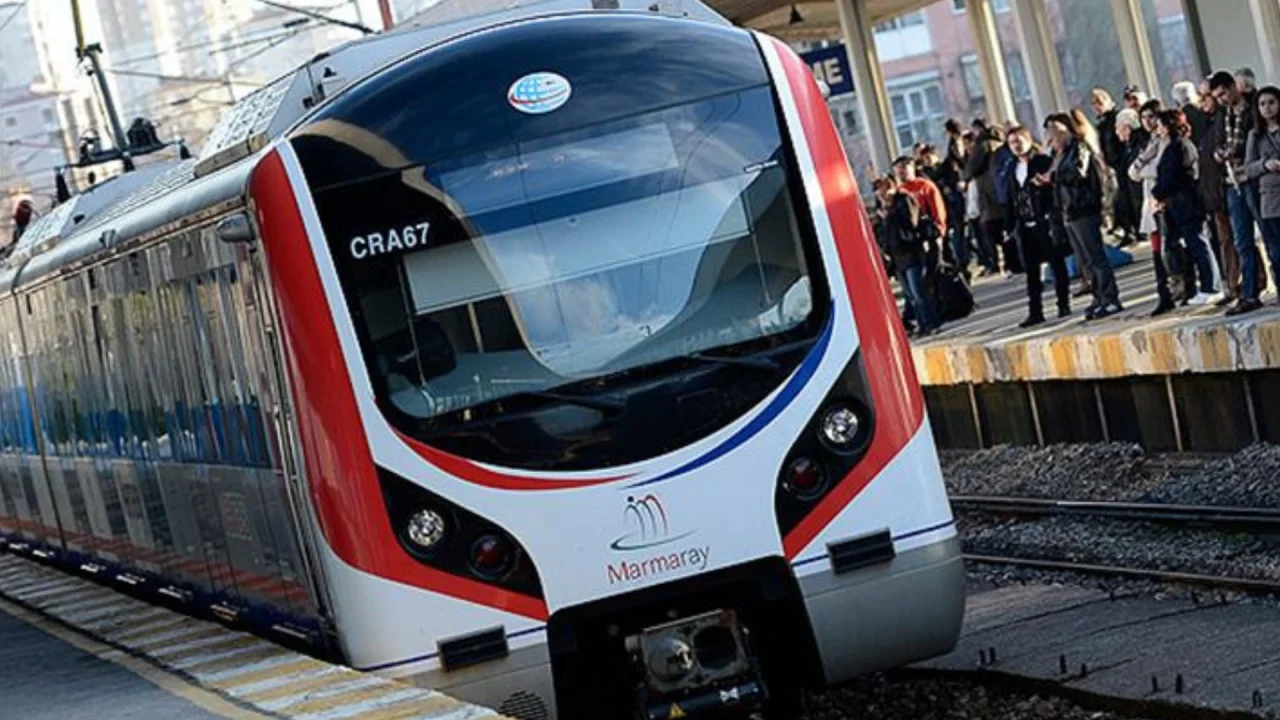 Marmaray'da Seferlerde Aksama Yaşanıyor