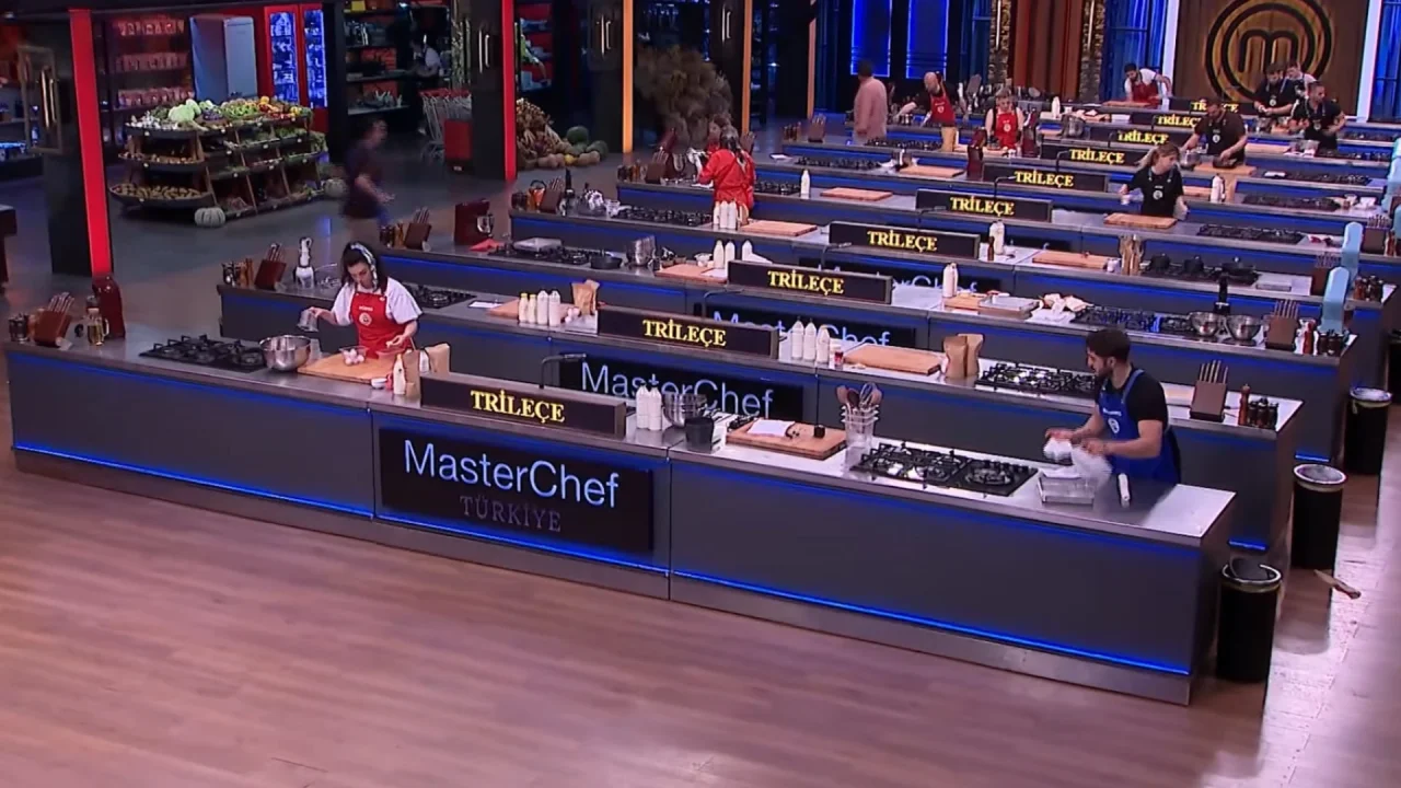 Masterchef eleme adayları, potaya giren yarışmacılar 22 Ağustos: Masterchef eleme adayı kim oldu, dokunulmazlık oyununu hangi takım kazandı?
