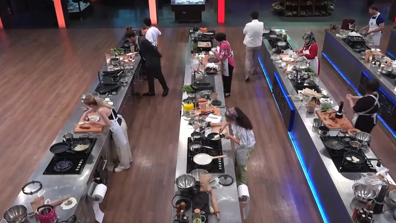 Masterchef yedeklerden ana kadroya kim girdi? 15 Ağustos Masterchef eleme adayları