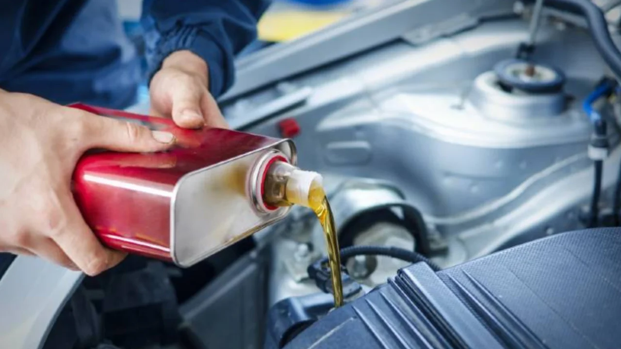 Motor yağı krizi büyüyor: Fiyatlar uçuşa geçti
