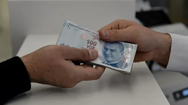 Öğretmenlerin eğitim ödeneğinde gözler ödeme takvimine çevrildi