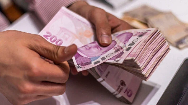 Öğretmenlerin eğitim ödeneğinde gözler ödeme takvimine çevrildi