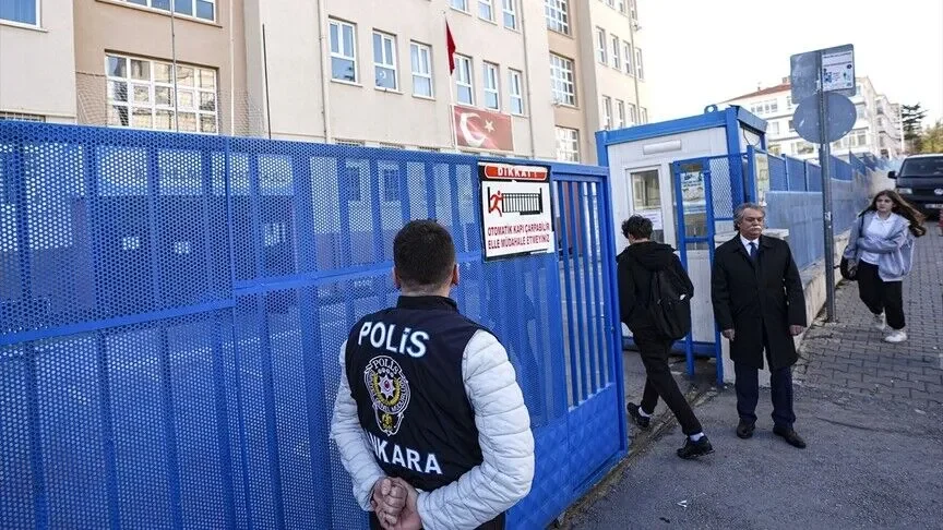 Okullarda yeni dönem başlıyor: 30 bin kişi işe alınacak