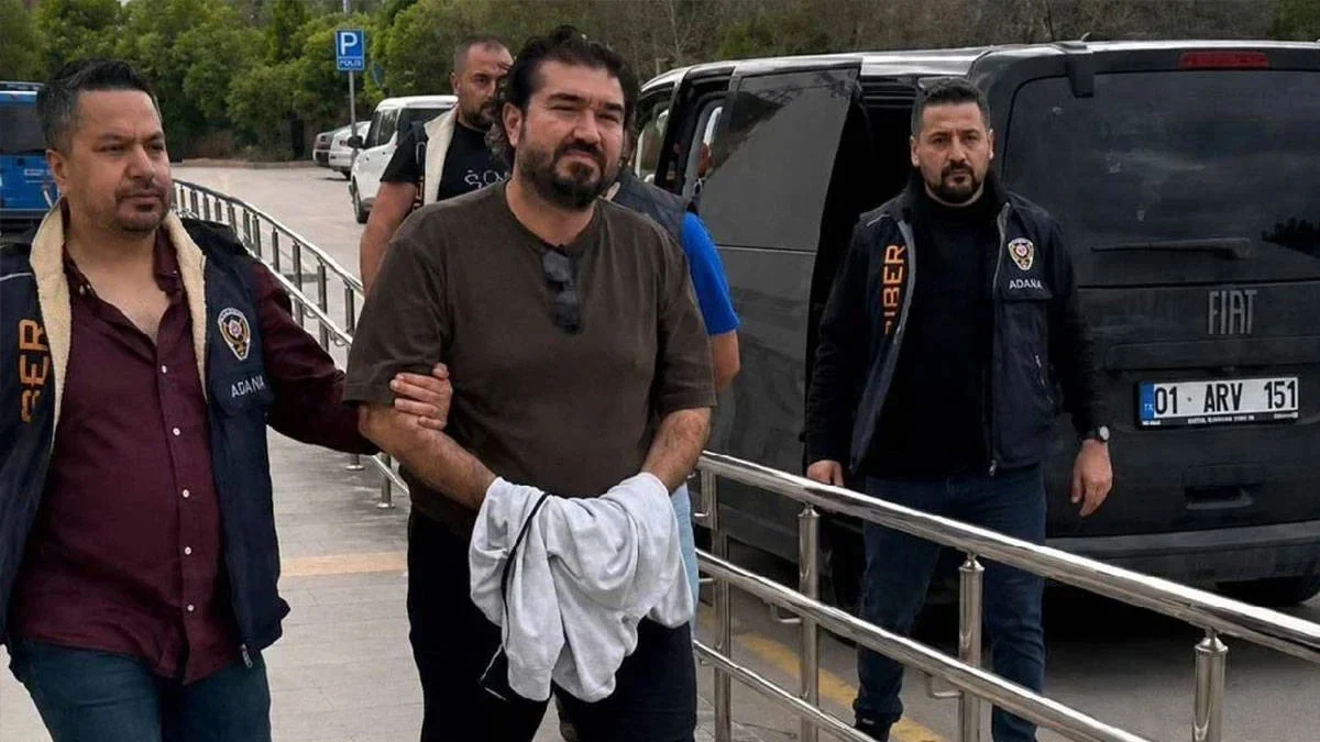 Rasim Ozan Kütahyalı kimdir, kaç yaşında ve nereli? Rasim Ozan Kütahyalı tutuklandı mı?