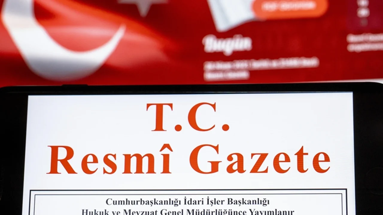 Resmi Gazete'de yayımlandı: İstanbul Bilgi Üniversitesi yeniden açıldı