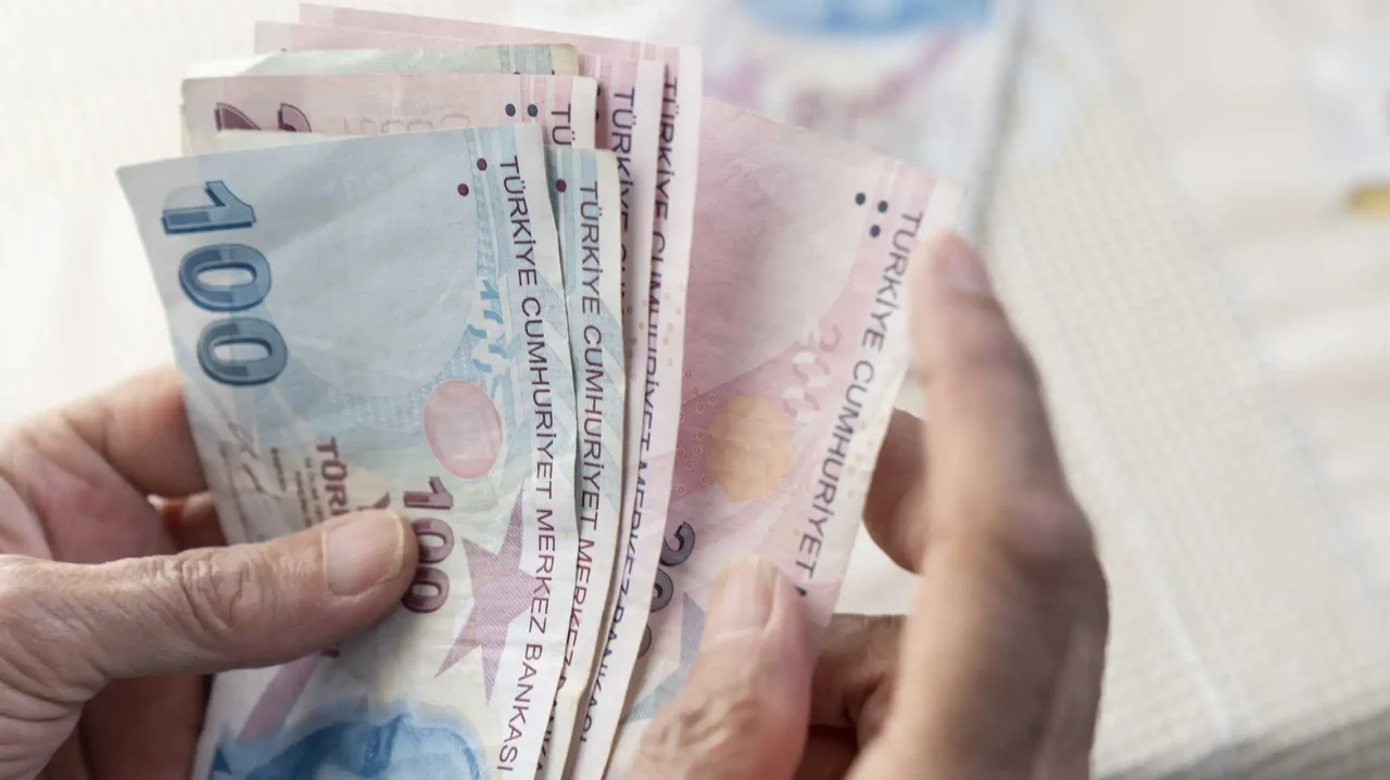 Şeker pancarında alım fiyatı açıklandı çiftçi nakliye bekliyor