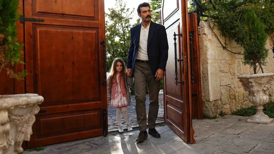 Sevdan Bir Ateş 6. bölüm fragmanı için bekleyiş sona erdi