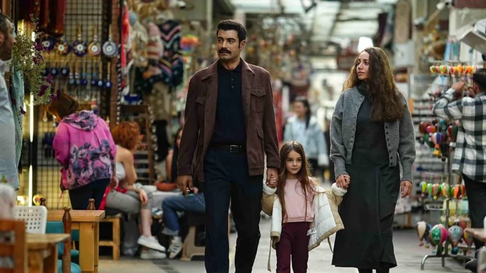 Sevdan Bir Ateş 8. bölüm fragmanı Show TV ekranında
