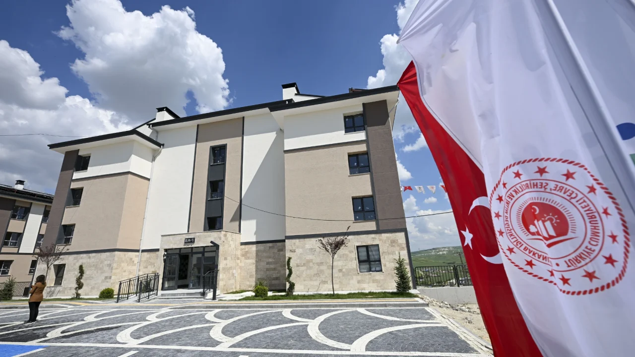 TOKİ'den 64 ilde 20 bin konut satışı hamlesi