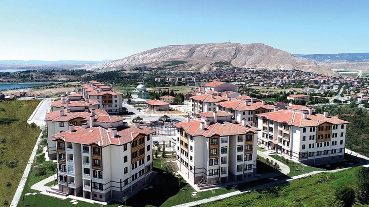 TOKİ'den açık satış kampanyası: 64 İlde 20 bin konut satılacak
