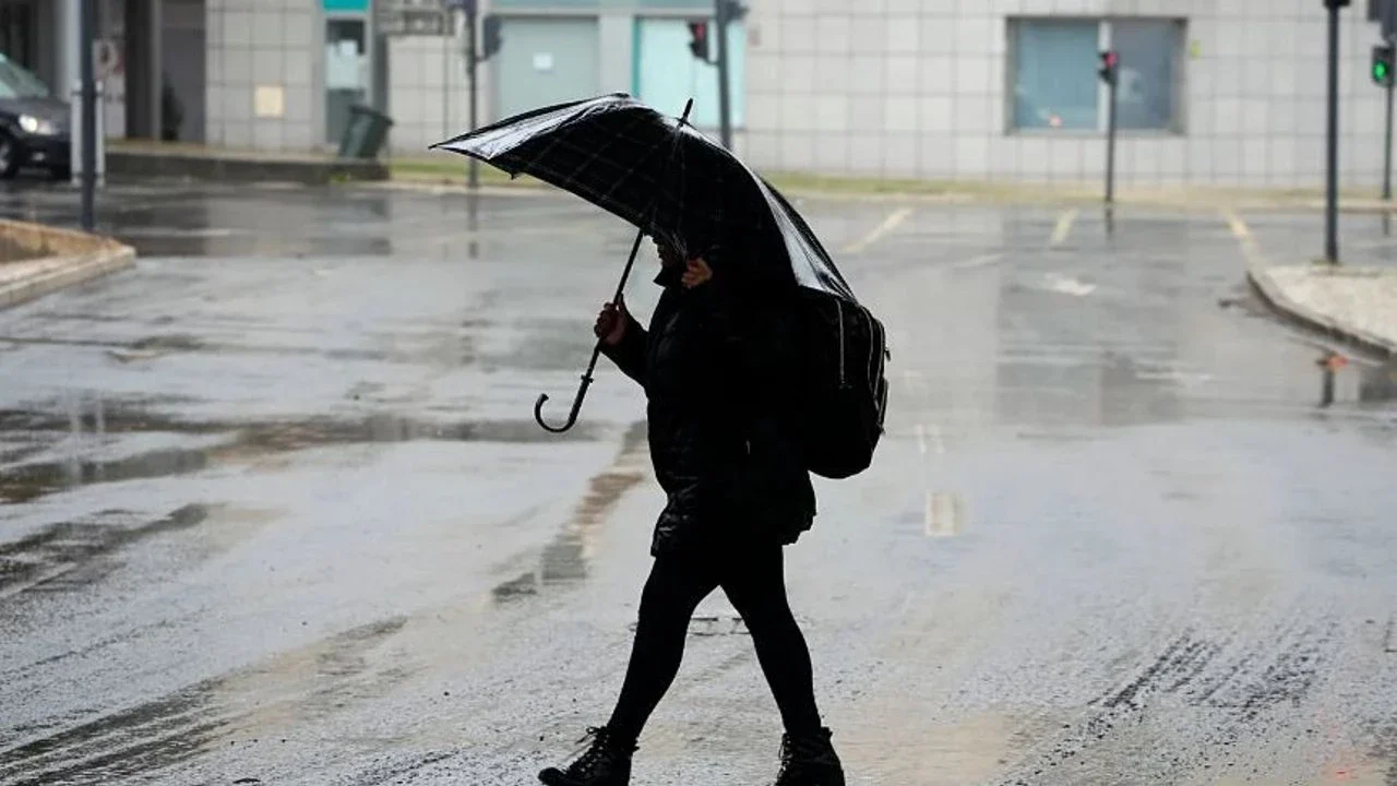 Van’da hava değişiyor yağış ve rüzgar için kritik günler
