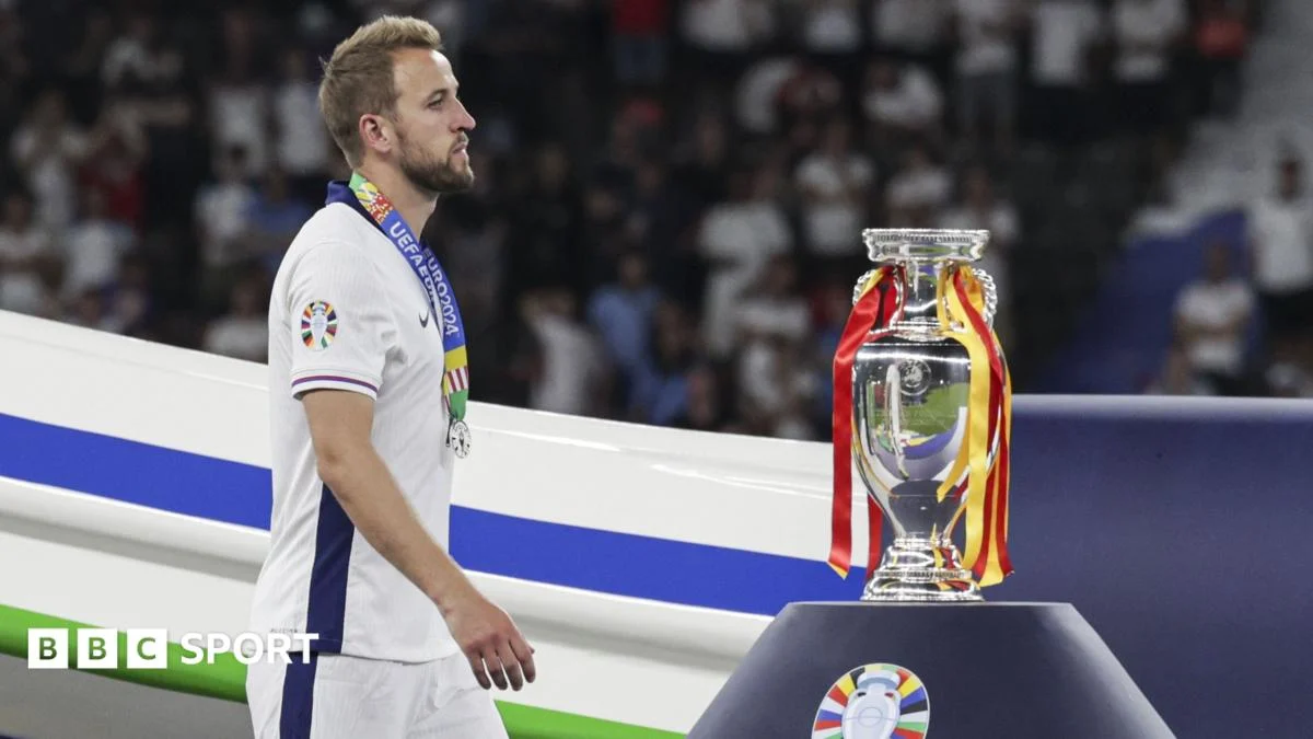 Yamal Wembley’de İngiltere karşısında tarihe geçti